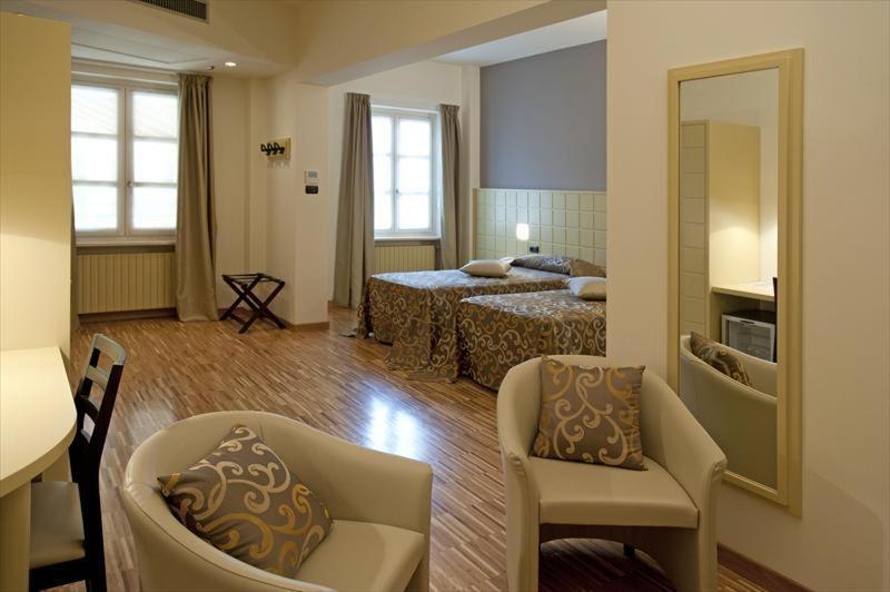 Albergo Badellino Bra Zewnętrze zdjęcie